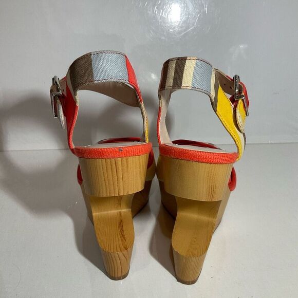 BCBG Generation Gracyn wedge heel sandals size 8.5 - Picture 7 of 12